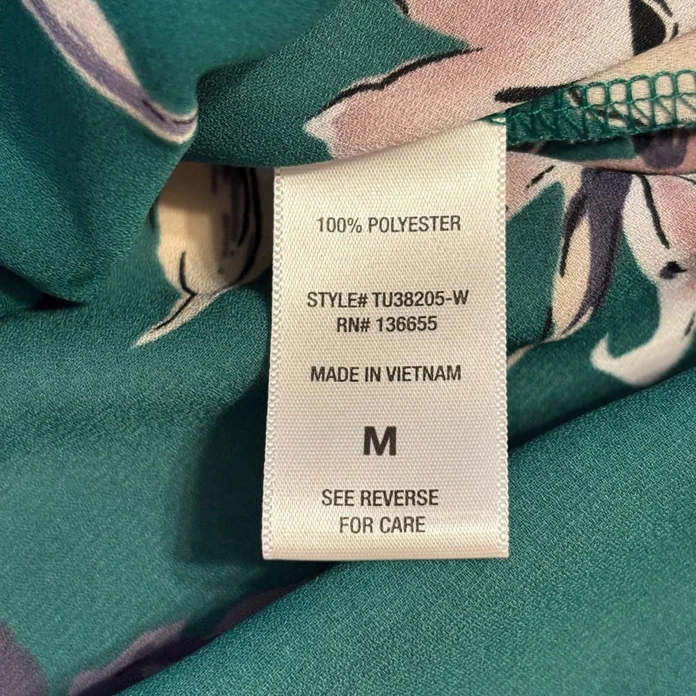 West Kei Green Floral Tie Waist Blouse Size Medium - Picture 3 of 8